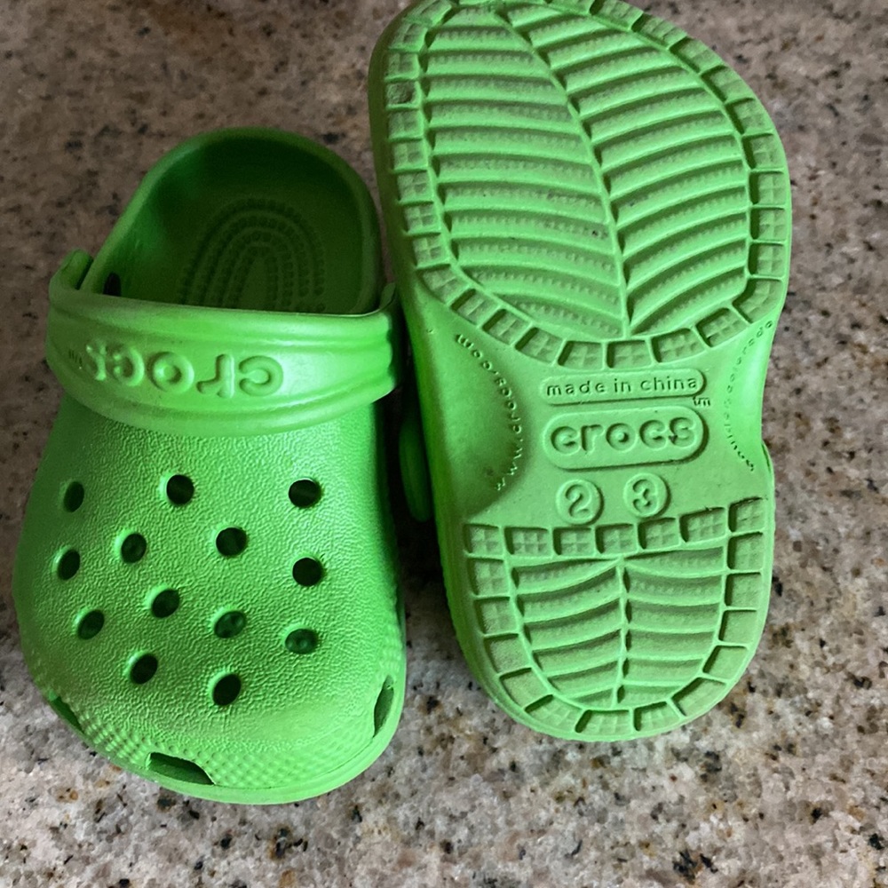 Native and crocs bundle - Picture 3 of 7